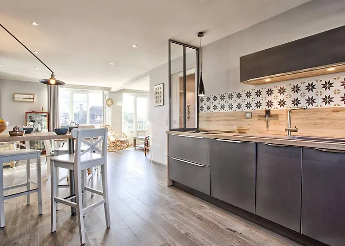 Apartment Au Coeur De La Station, Vue - 5 Pers. - Fr-1-788-101 Merville-Franceville-Plage