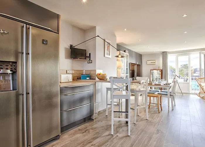 Au Coeur De La Station, Vue - 5 Pers. - Fr-1-788-101 *