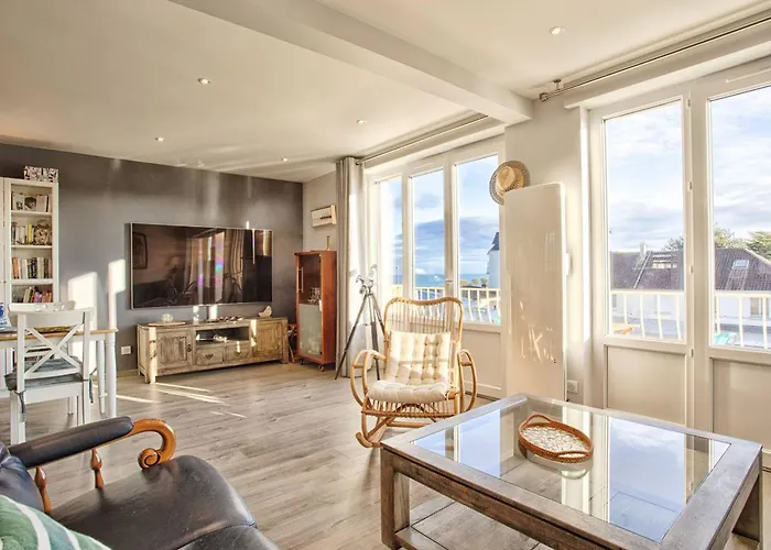 Au Coeur De La Station, Vue - 5 Pers. - Fr-1-788-101 * Merville-Franceville-Plage