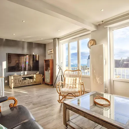 Au Coeur De La Station, Vue - 5 Pers. - Fr-1-788-101 * Merville-Franceville-Plage